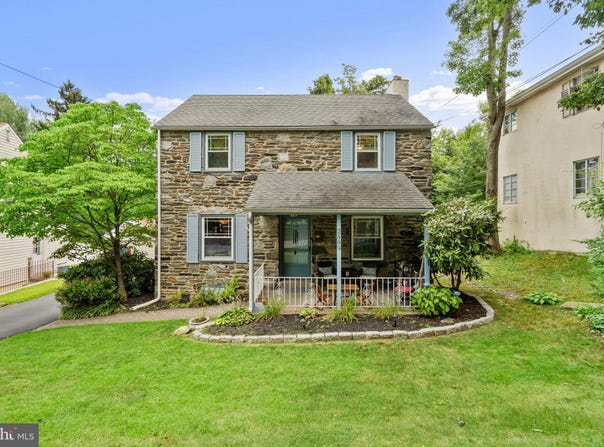 2589 RADCLIFFE ROAD, BROOMALL, PA 19008