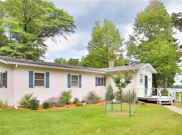 10032 N Long Lake Road, Brainerd, MN 56401