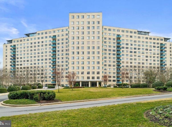 10401 GROSVENOR PLACE, ROCKVILLE, MD 20852
