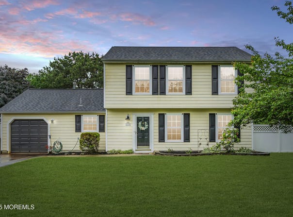 810 Blenheim Drive, Brick, NJ 08724