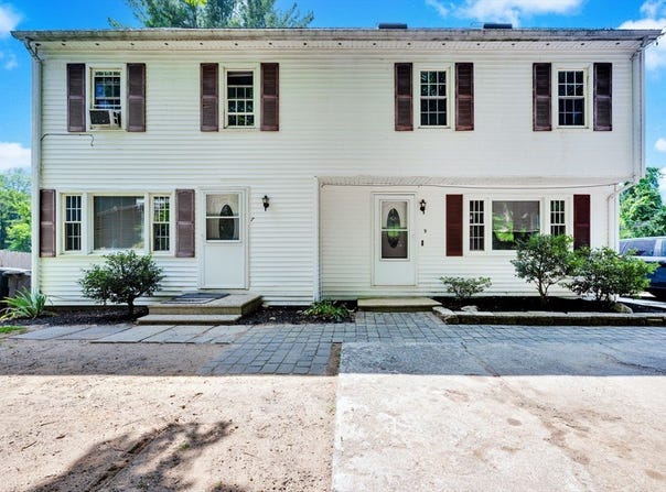 7-9 Old South Rd, Southbridge, MA 01550
