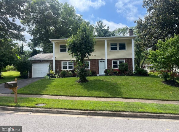 4803 LOCKWOOD LANE, WOODBRIDGE, VA 22193