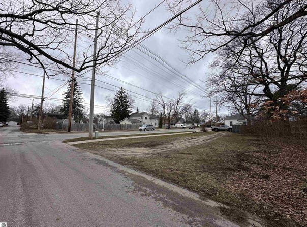 1301 Cass Street, Traverse City, MI 49684