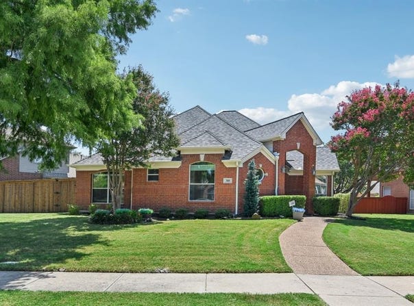 308 Cosbie Drive, Irving, TX 75063