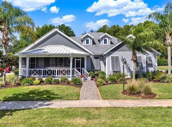 1172 FIESTA KEY CIRCLE, LADY LAKE, FL 32159