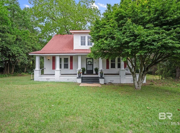 733 Pineville Road, Monroeville, AL 36460