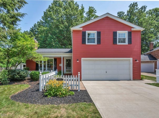 23465 Greenwood Lane, North Olmsted, OH 44070