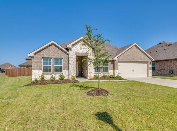 222 Redbarn Lane, Caddo Mills, TX 75135