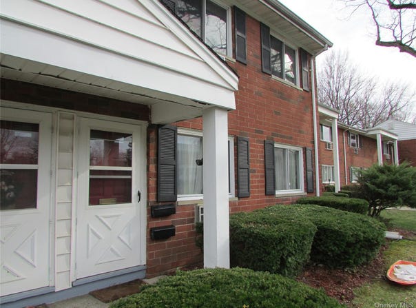 7 Manor Drive, Cornwall, NY 12518