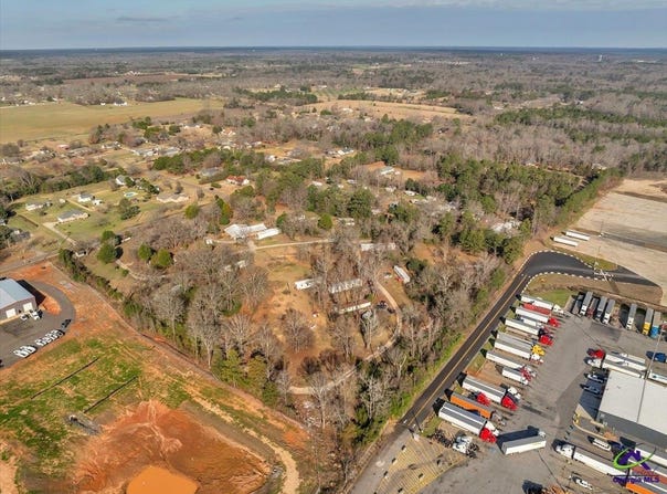 4682 Housers Mill Road, Byron, GA 31008