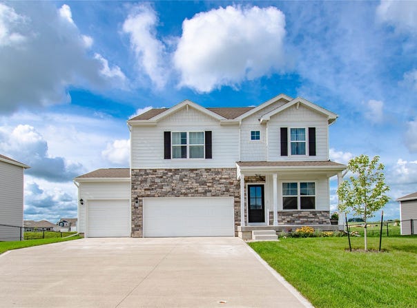 1085 Spruce Street, Waukee, IA 50263