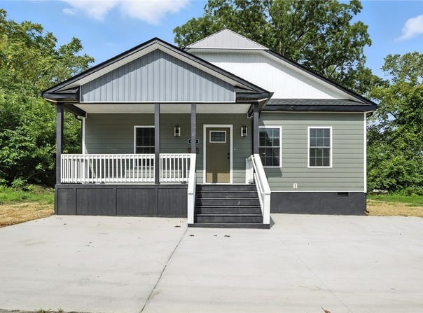 610 Gressett Street, Petersburg, VA 23803
