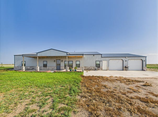 11511 Schuman Road, Dumas, TX 79029