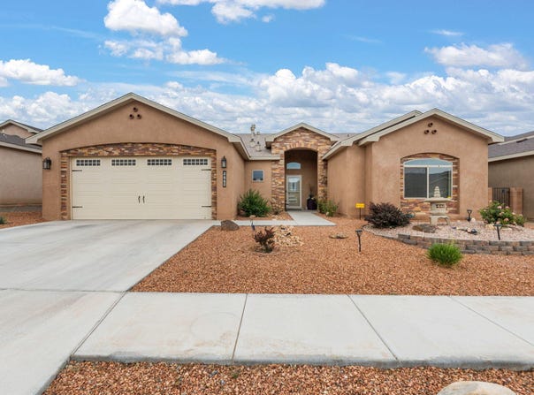 2660 FIREWHEEL Avenue SW, Los Lunas, NM 87031