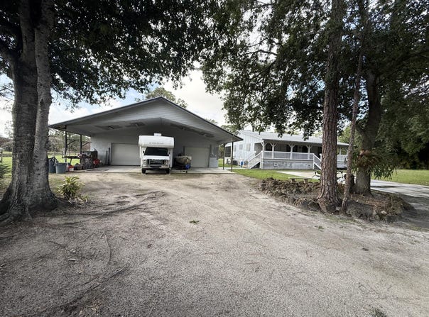 14800 99th Street N, The Acreage, FL 33412