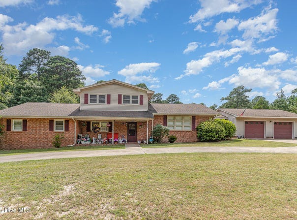 707 Ridge Drive, Goldsboro, NC 27530