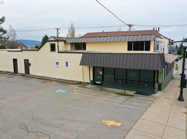 222 MOLALLA AVE, Oregon City, OR 97045