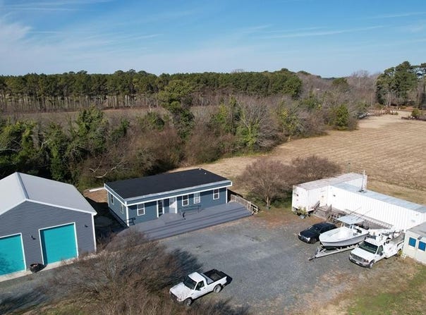 23120 LANKFORD HWY, CAPE CHARLES, VA 23310
