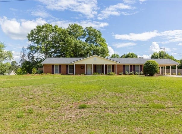 675 Mountain View Drive, Thomaston, GA 30286