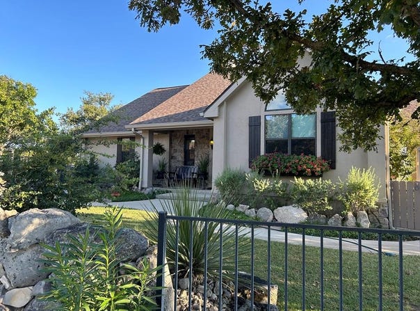 285 Overland Trail, Hunt, TX 78025