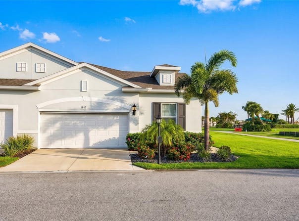1867 NOTTINGHAM Trail, PORT CHARLOTTE, FL 33980