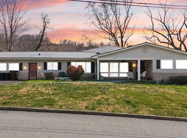 1000 Ky Blvd, Hazard, KY 41701
