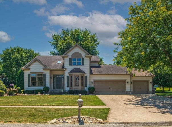 4057 SANDALWOOD Drive, Erie, PA 16506