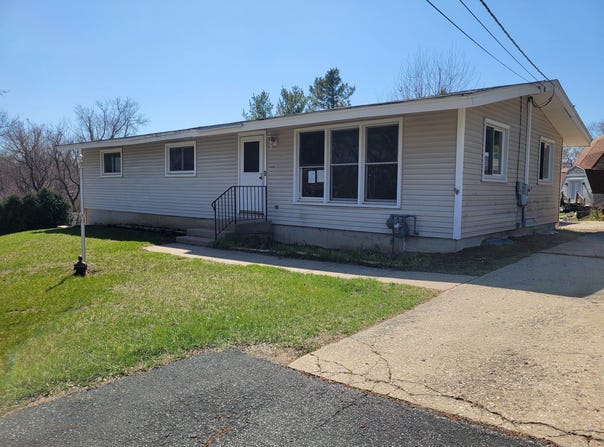 6305 Robert Road, Cary, IL 60013