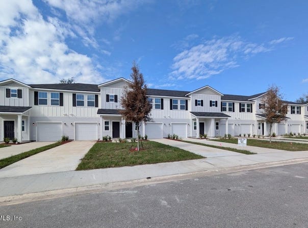 6019 CAROLINES Court, Jacksonville, FL 32277