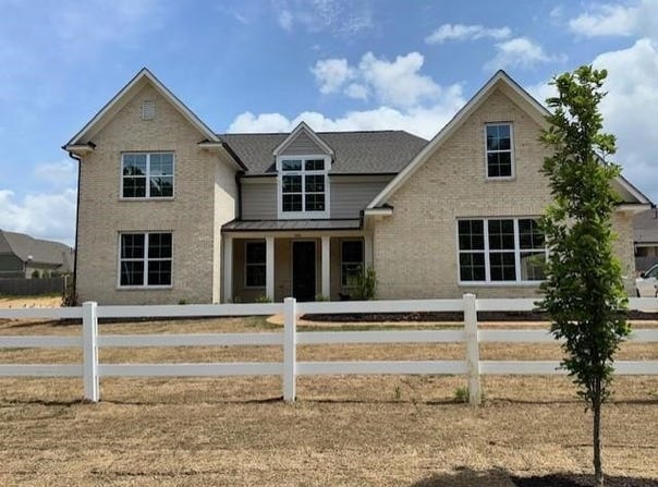 5876 MILTON WILSON, Arlington, TN 38002