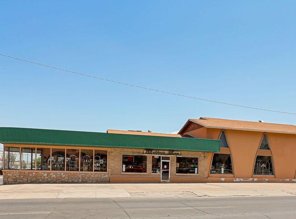 1922 E RIO GRANDE Avenue, El Paso, TX 79902