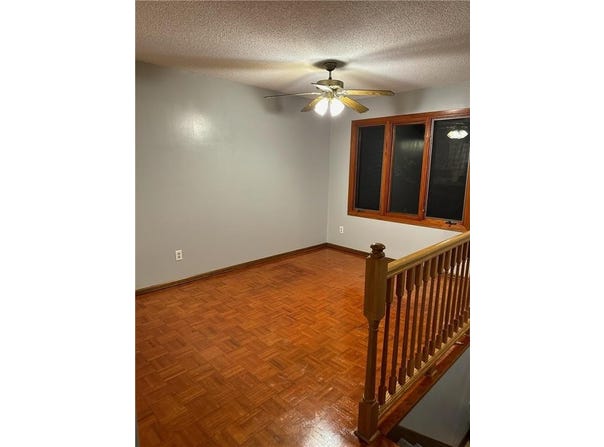 5635 W Bavarian Pass, Fridley, MN 55432