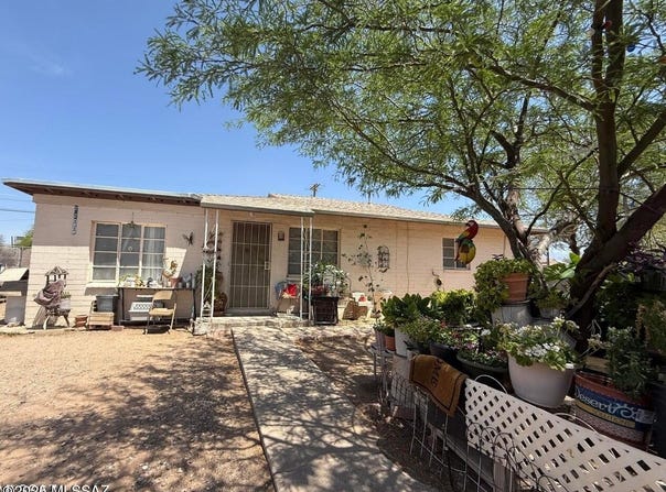2233 E Irene Vista, Tucson, AZ 85713