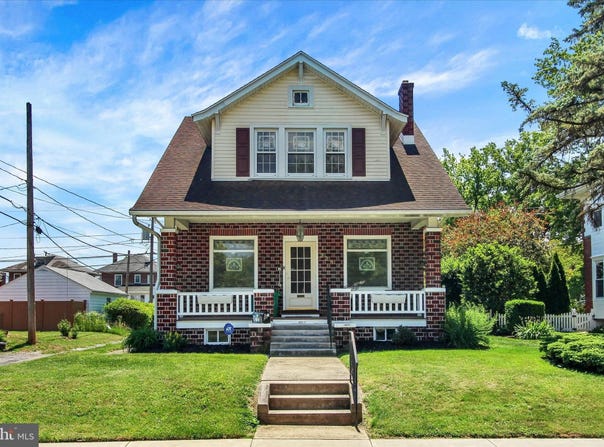 238 E WALNUT Street, READING, PA 19607
