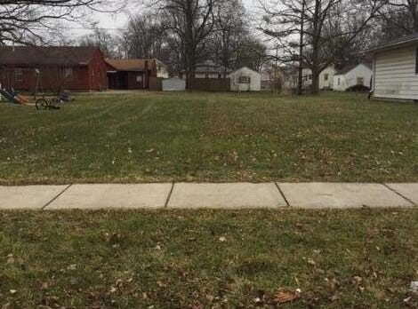 323 S Pleasant Street, Watervliet, MI 49098