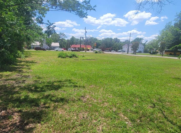 203 New Richton Rd., Petal, MS 39465