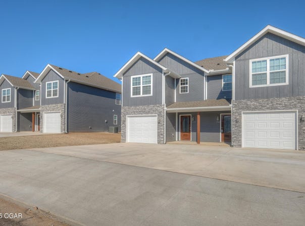 1705-1711 W 30th Street, Joplin, MO 64804