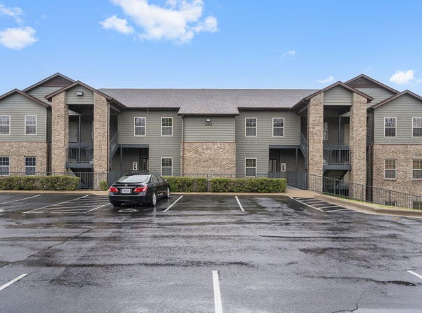 1001 Golf Drive, Branson West, MO 65737