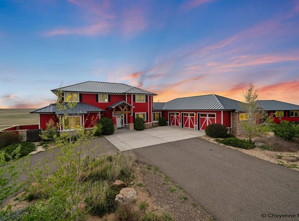 2265 HUGH GLASS TRL, Cheyenne, WY 82009