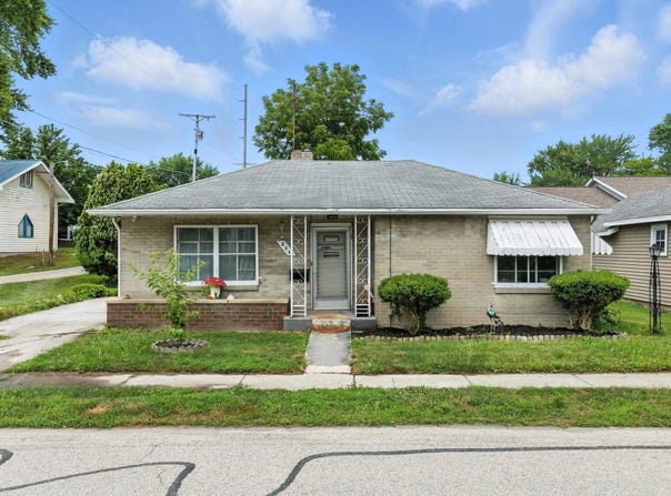504 W Harrison Street, Columbia City, IN 46725