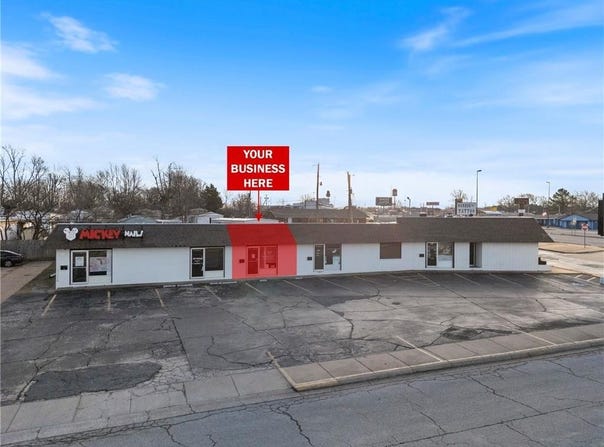 885 Dogwood  ST, Siloam Springs, AR 72761