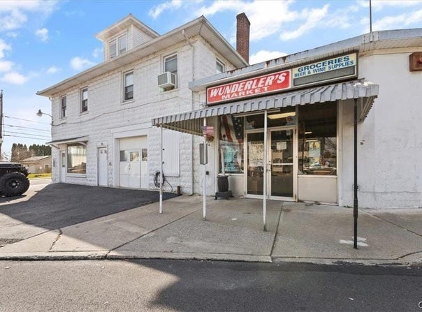 429 E Main Street, Bath Boro, PA 18014
