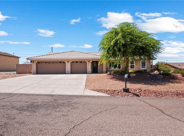 2816 Hidden Valley Drive, Lake Havasu, AZ 86404