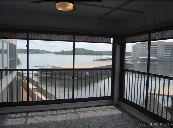 68 Branch Road unit: 314, Lake Ozark, MO 65049