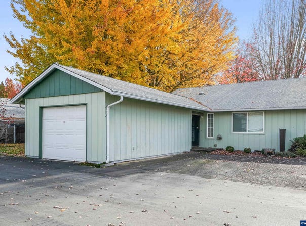 3113 Jackson St SE, Albany, OR 97322