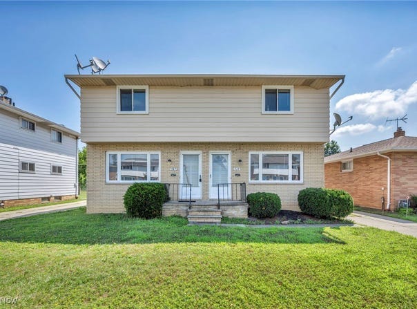 547 E 208th Street, Euclid, OH 44119