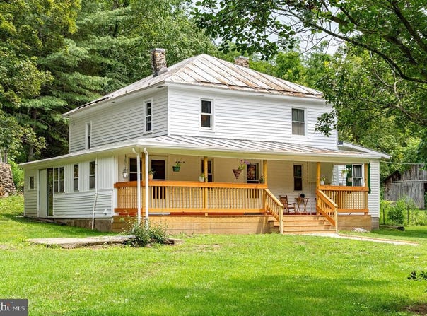 61 GARDEN GROVE LANE, BRANDYWINE, WV 26802