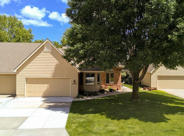 2823 Brentwood Blvd, Grand Island, NE 68801