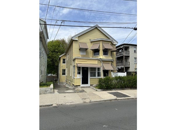 148 Florence St, Everett, MA 02149