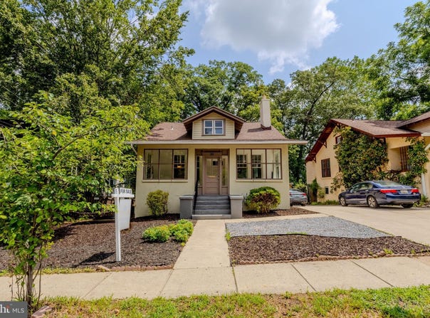 28 PHILADELPHIA AVENUE, TAKOMA PARK, MD 20912